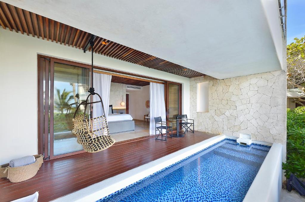 Tago Tulum by G Hotels