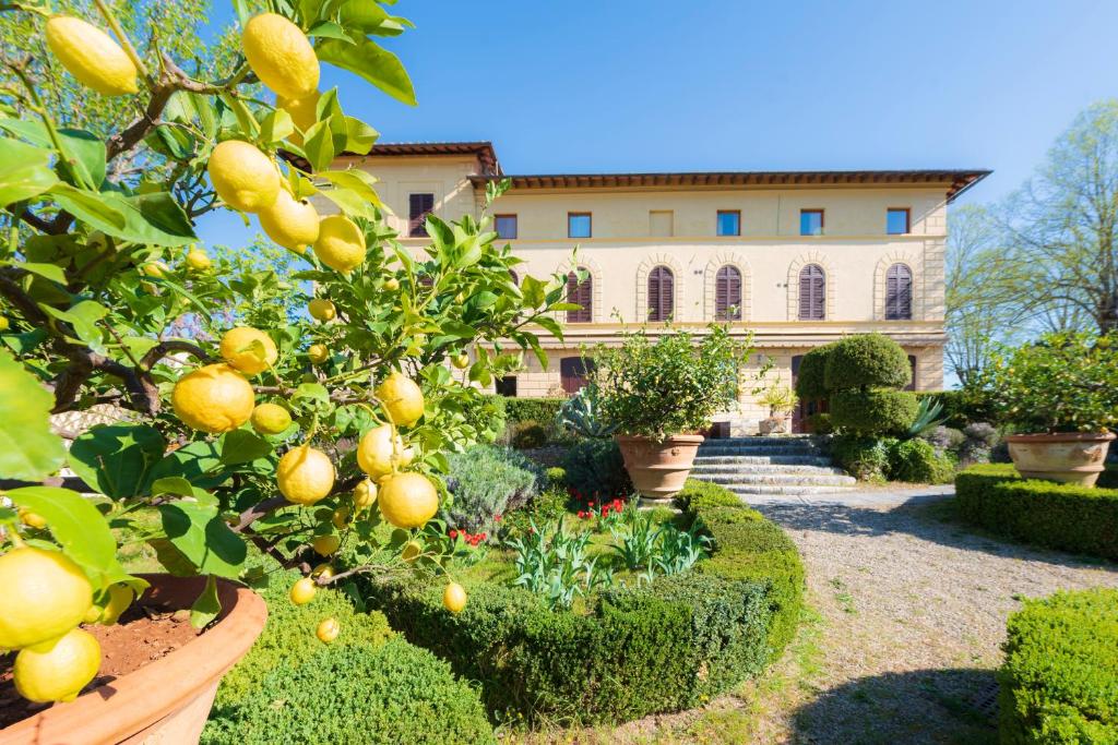 Villa Scacciapensieri Boutique Hotel