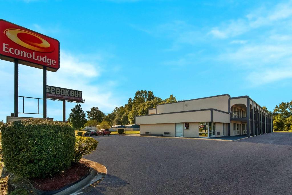 Econo Lodge Goldsboro Hwy 70